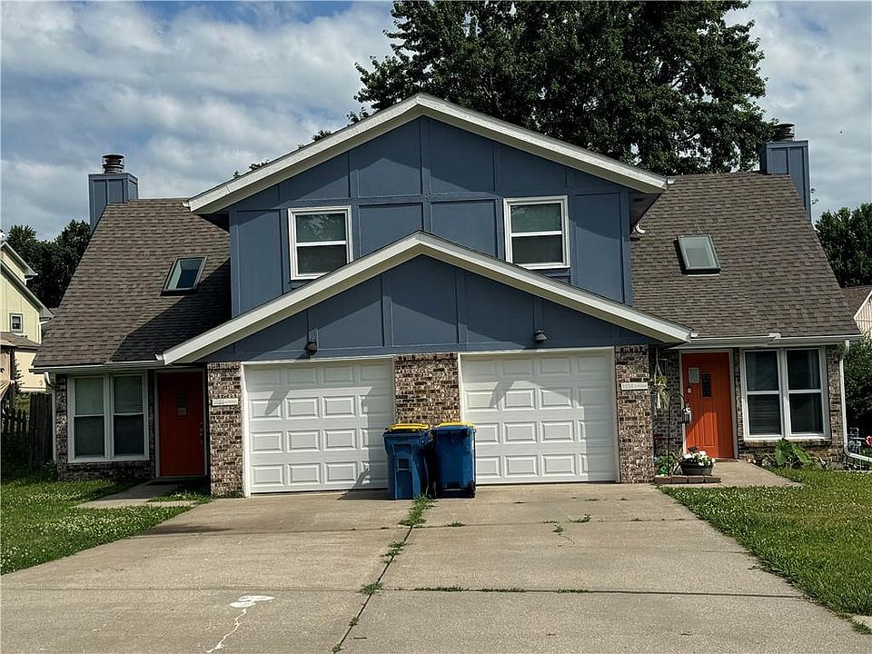 1st image of 1404-6 La Chateau Dr