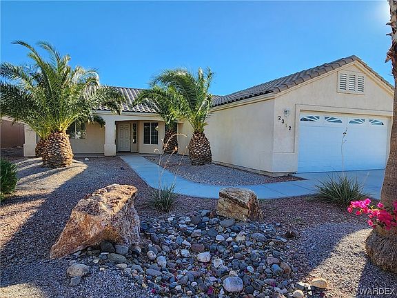 3rd image of 2312 E Lipan Boulevard