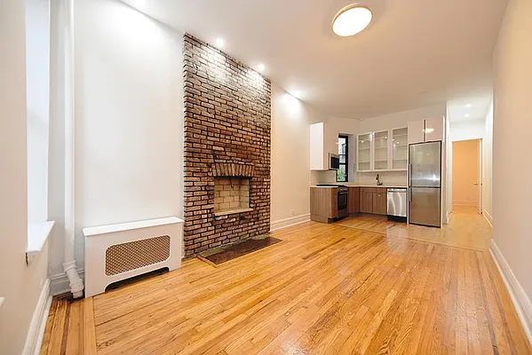 Sold by Buchbinder & Warren | media 2