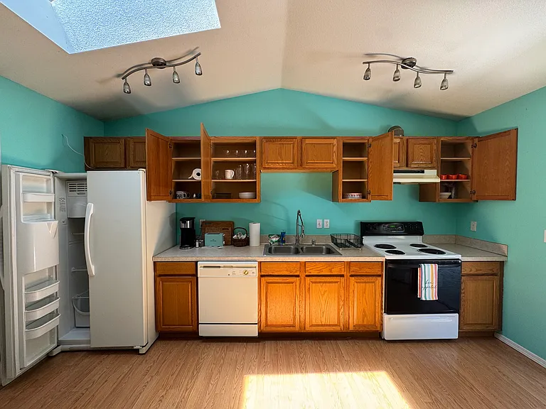 4327 S Bell St — Photo 12