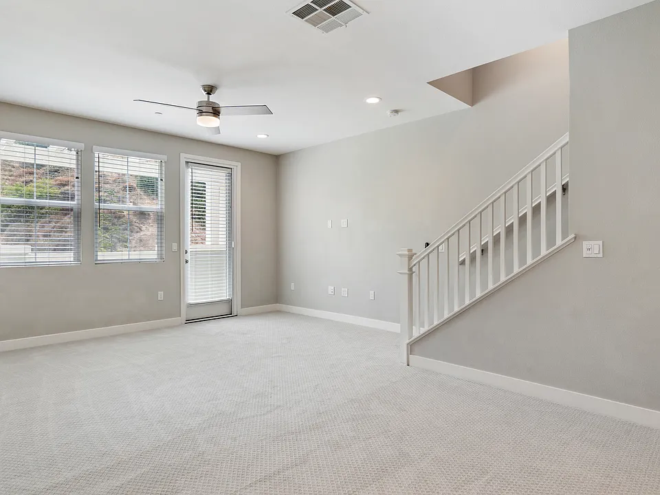 1103 Plumeria Way