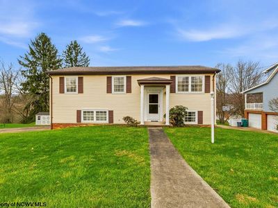27 Millbrook Rd, Bridgeport, WV, 26330