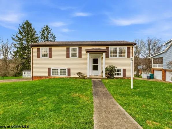 27 Millbrook Rd, Bridgeport, WV 26330