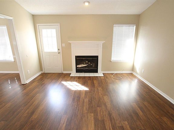 5th image of 4109 Aqua Vista Dr