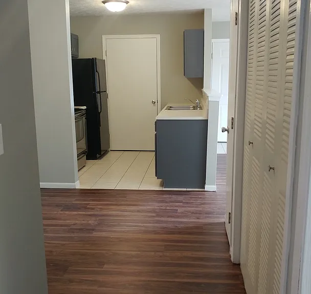 80 Bridgewater Ct — Photo 35