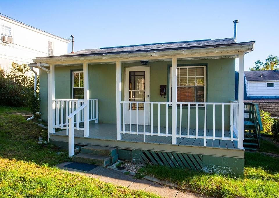 1st image of 203 1/2 Naomi St