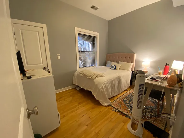 3607-09 Lakewood/1256 Addison — Photo 6