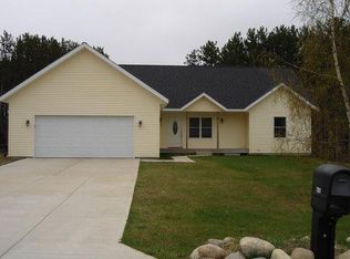 781 Short Ct, Gaylord, MI 49735