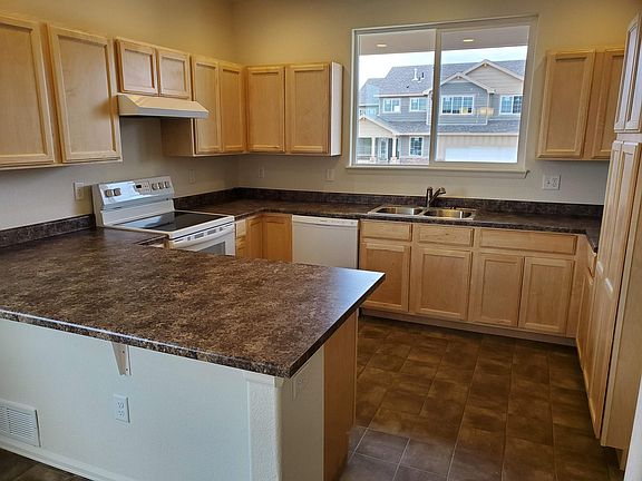 4th image of 1018 Mt Oxford Ave