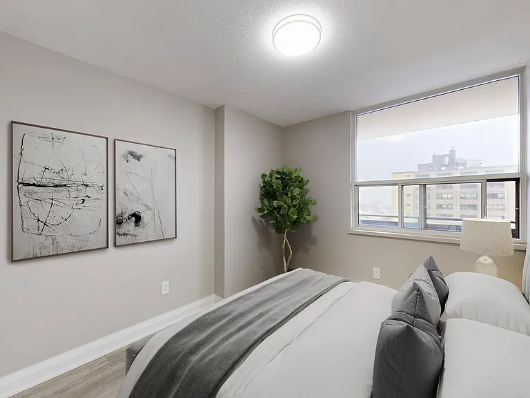 1251 King St W — Photo 13