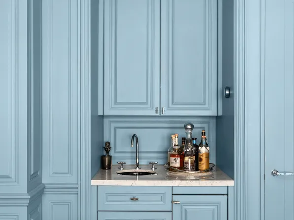 733 Park Avenue image 14 of 27