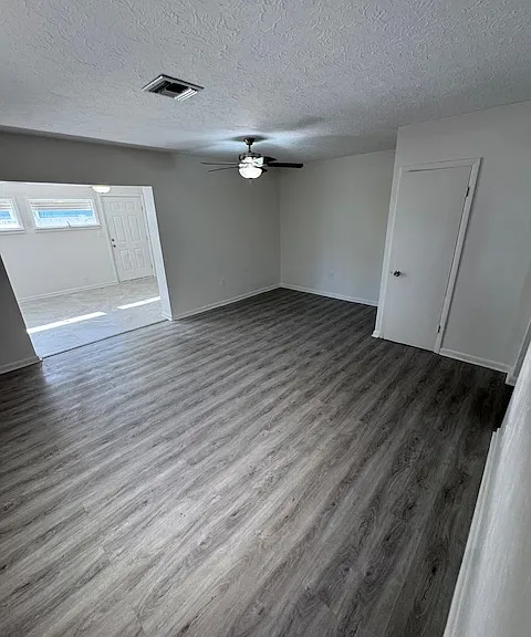 2327 Gull Ln — Photo 9