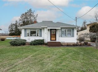 211 N Court St, Canastota, NY 13032