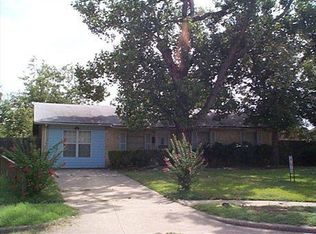 117 Fernwood Pl, Lewisville, TX 75067