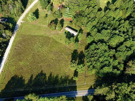 4th image of 106 Swafford Rd