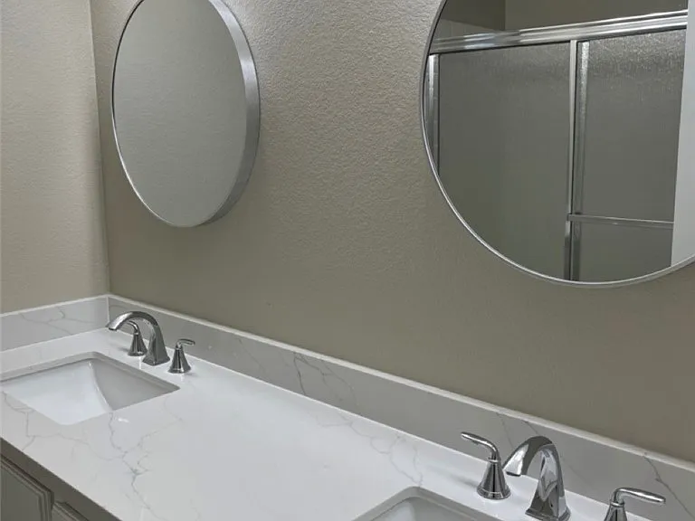 8024 E Woodsboro Ave — Photo 16