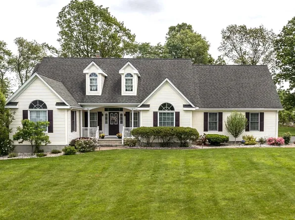 45 Gilbert Lane, South Windsor, CT 06074