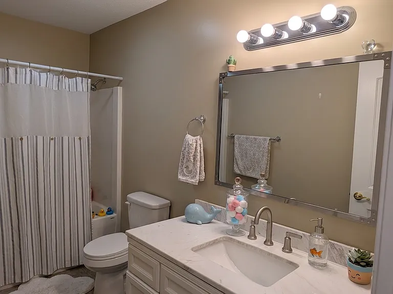 3880 Simpson Rd E — Photo 16