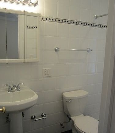 3rd image of 412 W 110th St APT 32