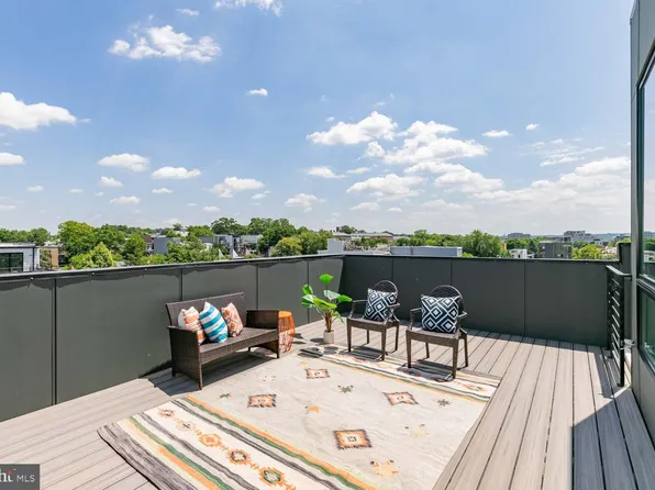 1020 Florida Ave NE Unit 10, Washington, DC 20002