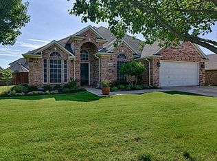 1810 Clover Hill Rd, Mansfield, TX 76063