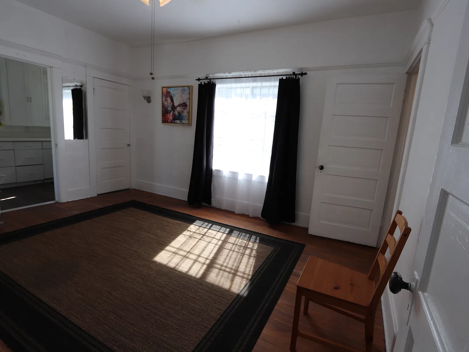 1 bed, 1000 sqft, $2,300 — Photo 4