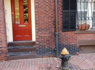 22 Dartmouth Pl #1, Boston, MA 02116
