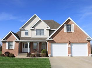 6607 Longhorn Dr, Mokane, MO 65059