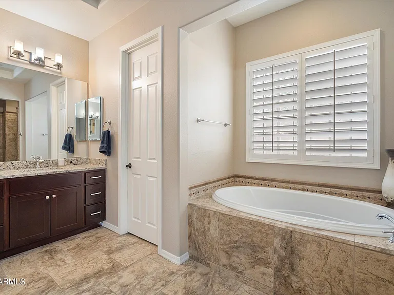 32505 N 41st Way — Photo 12