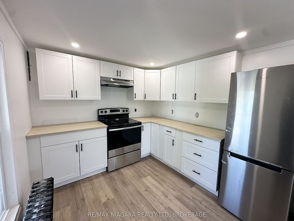 1st image of 94 Crowland Ave #2