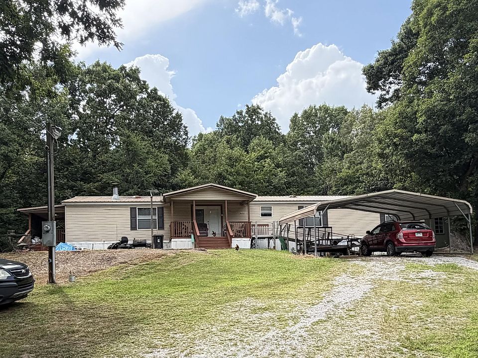 1st image of 215 Brewer Hill Rd