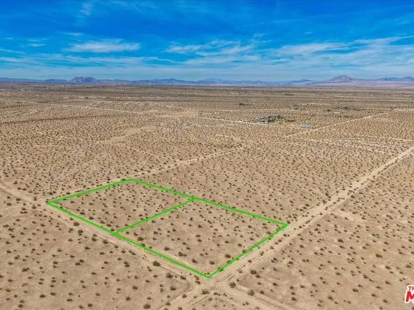 1 Mile Square Rd, Joshua Tree, CA 92252