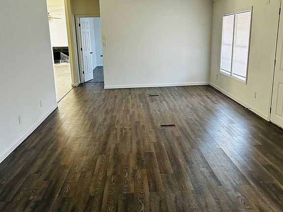 2nd image of 426 Duram Rd