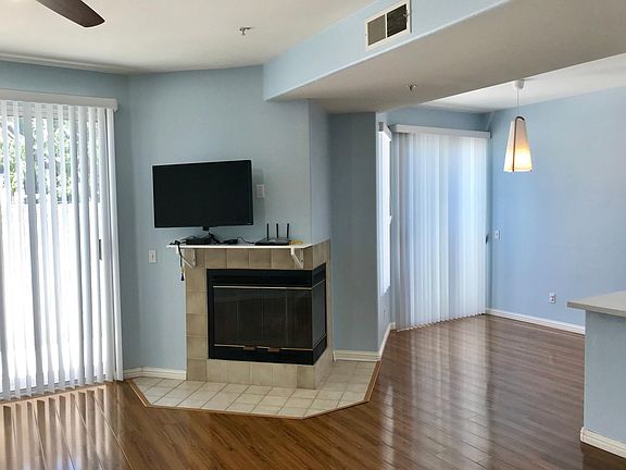 4th image of 13133 Le Parc Unit 1010