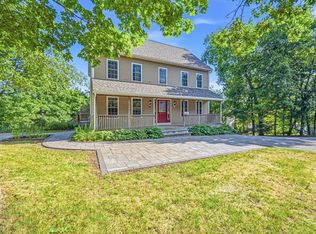 77 Thayer Rd, Braintree, MA 02184