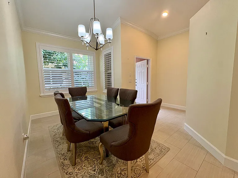 315 Coral Trace Ln — Photo 8