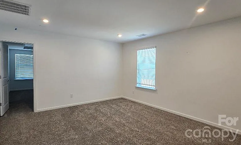 13033 Garren View Ln — Photo 8