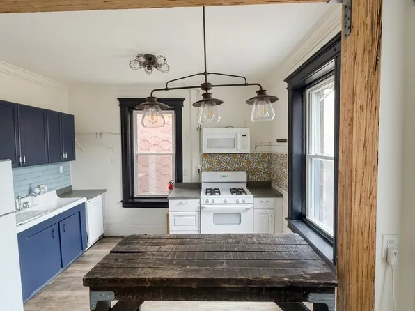 388 Baldwin Ave APT 2, Jersey City, NJ 07306