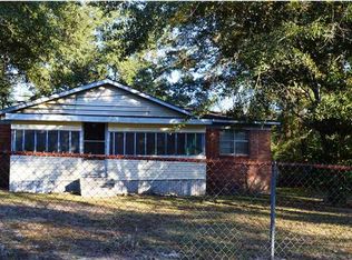 2820 Summit Dr E, Mobile, AL 36618