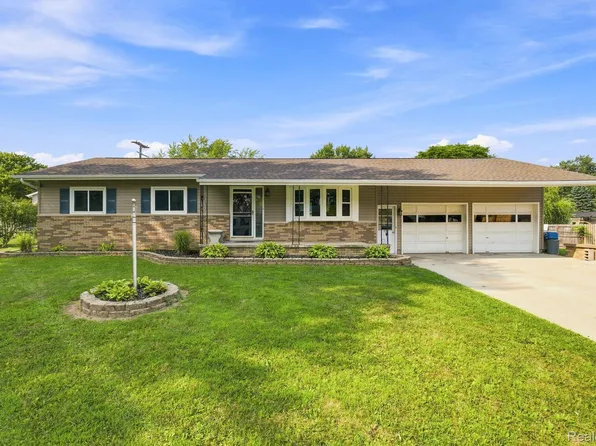 116 Clark Ave, Yale, MI 48097