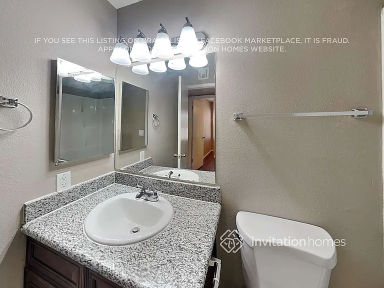 1738 W Pecos Ave — Photo 16