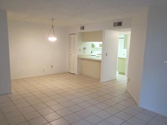5th image of 6010 Laketree Ln APT O