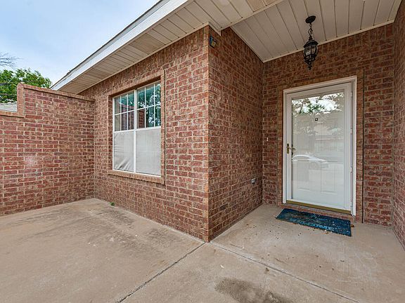 3rd image of 3206 Whittle Way