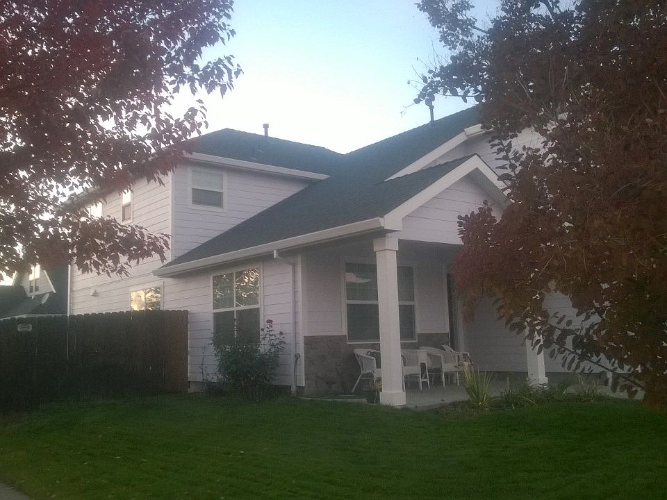 2nd image of 731 Spring Valley Dr