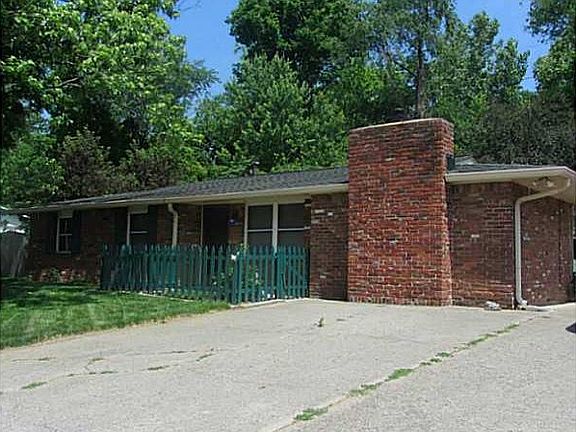 2nd image of 6454 Doris Dr