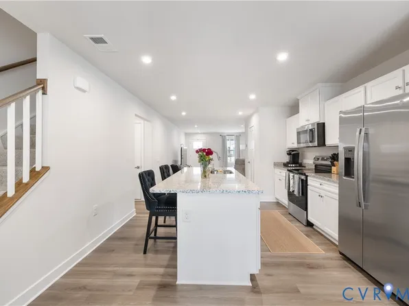 7227 Lyon Taylor Ln, New Kent, VA 23124