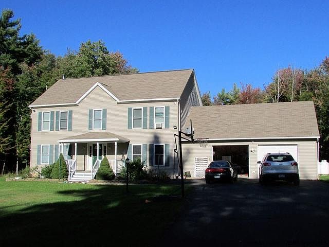 1st image of 25 Pinecrest Dr