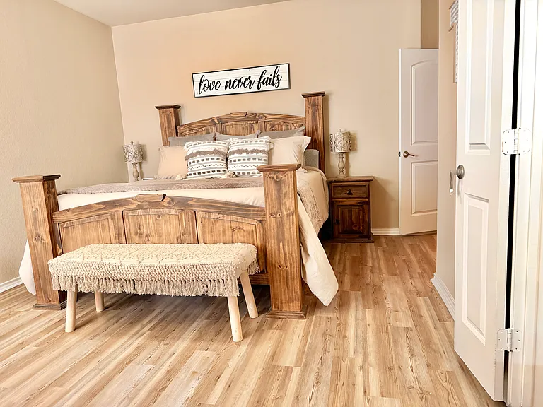 1068 Meadow Scape Dr — Photo 11