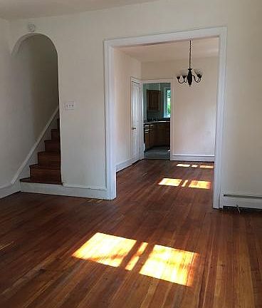 living room/dining room