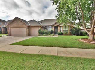 804 NW 143rd St, Edmond, OK 73013